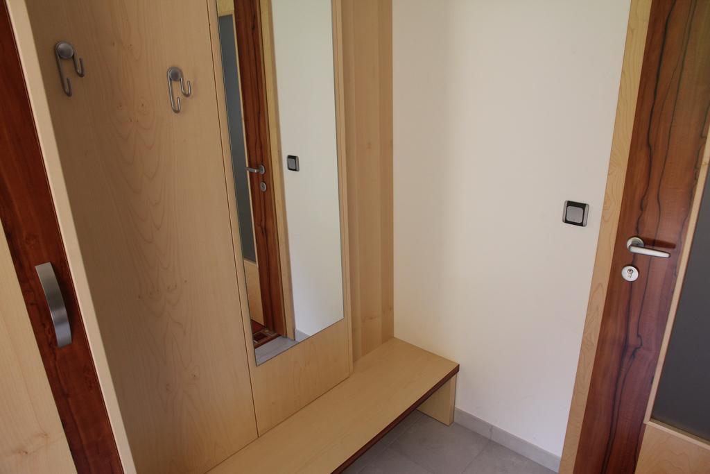 Apartments Veno Lasko Room photo